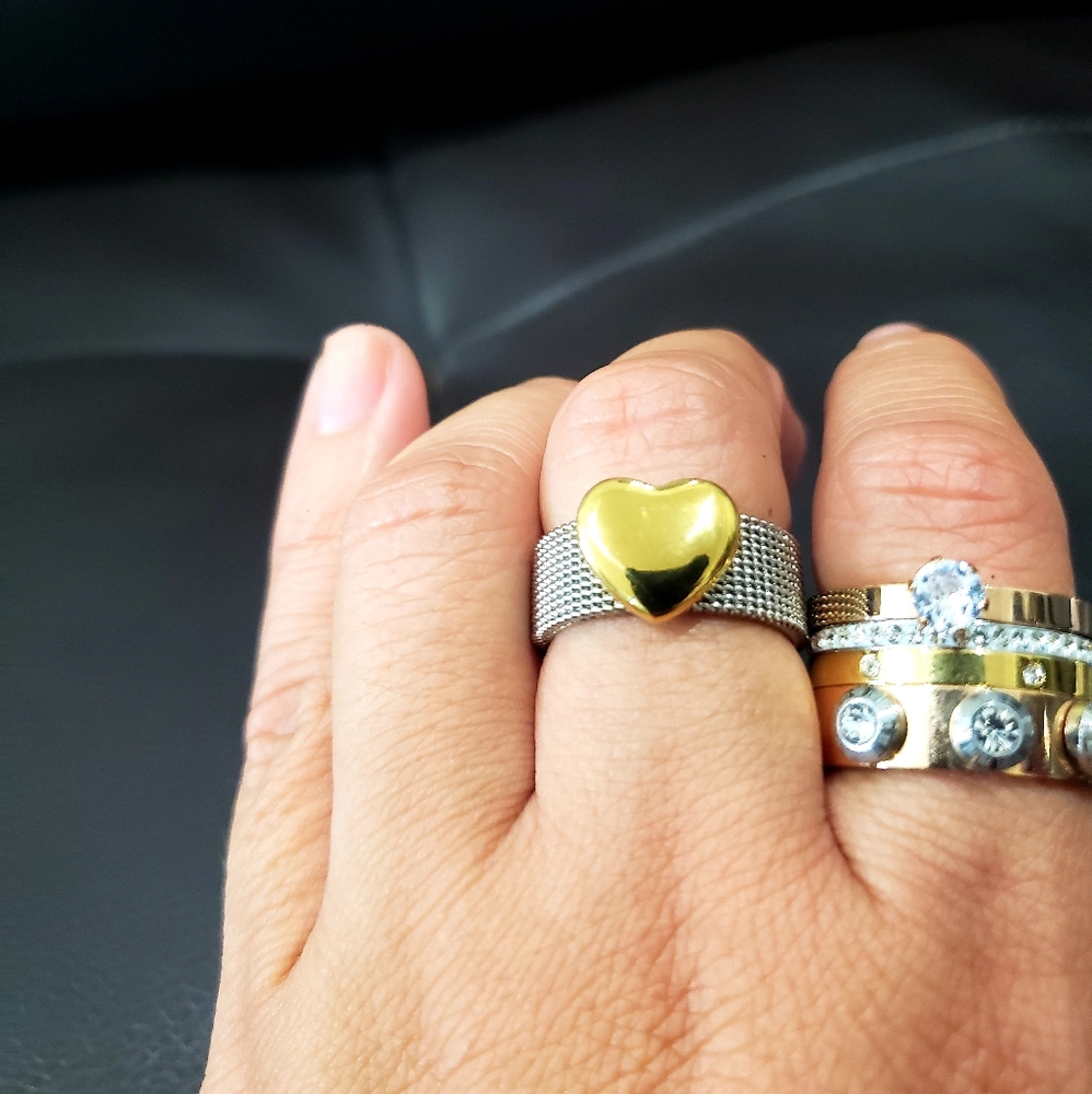 Heart ring🖤 - Picture 3 of 3